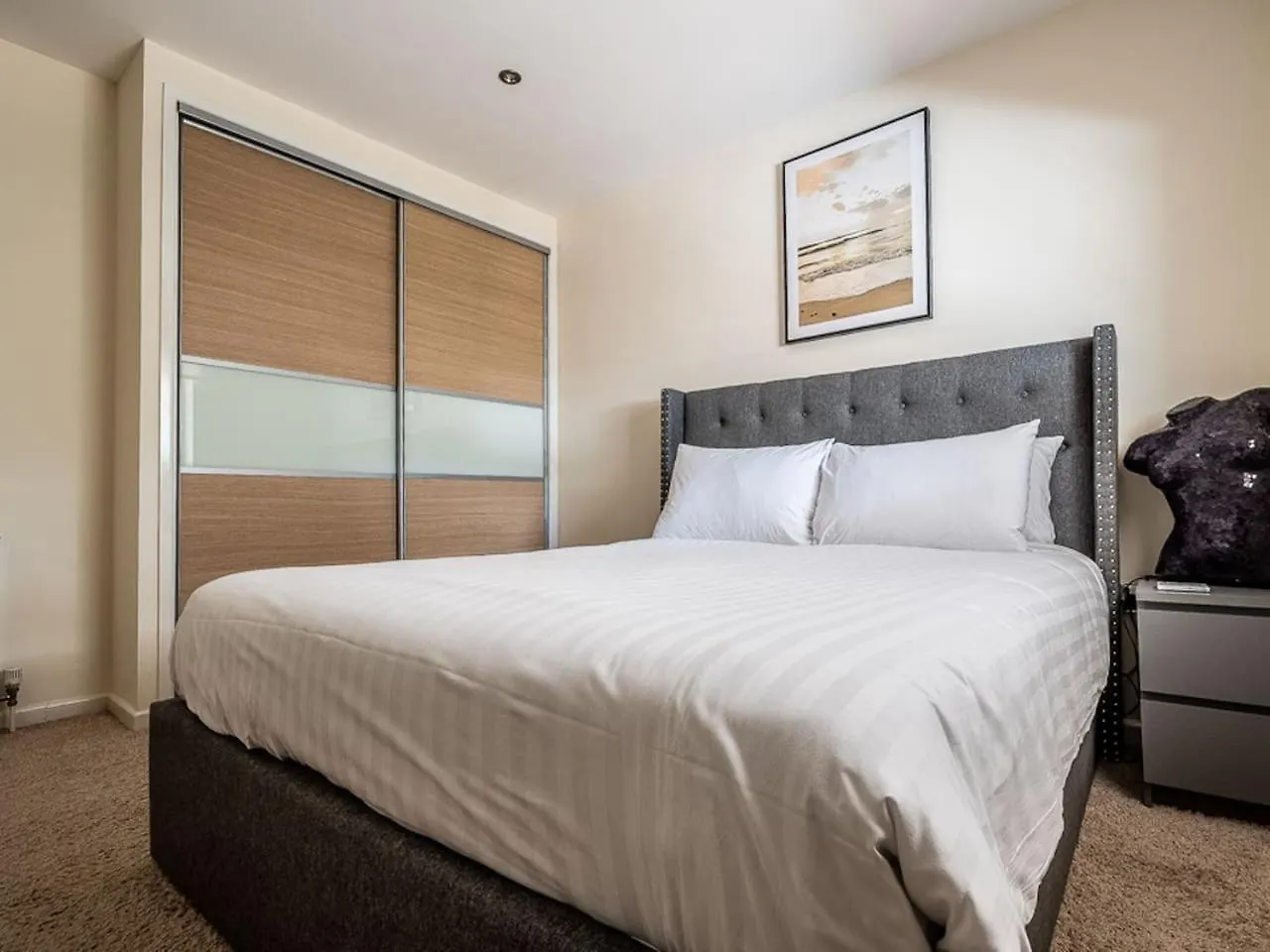 Stunning Apartment With Uninterrupted Views Exeter