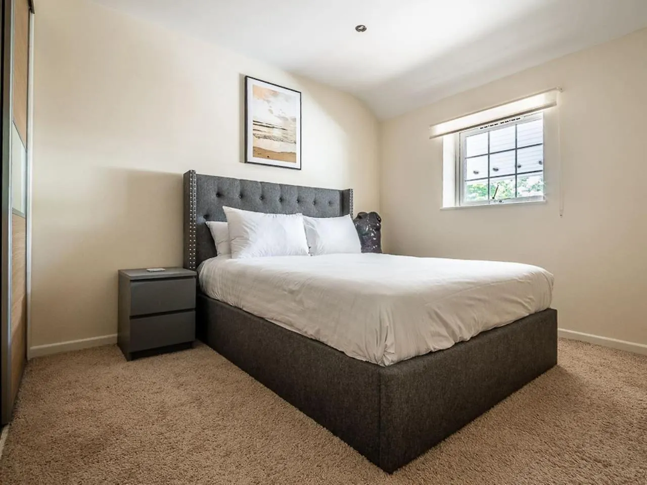 Stunning Apartment With Uninterrupted Views Exeter