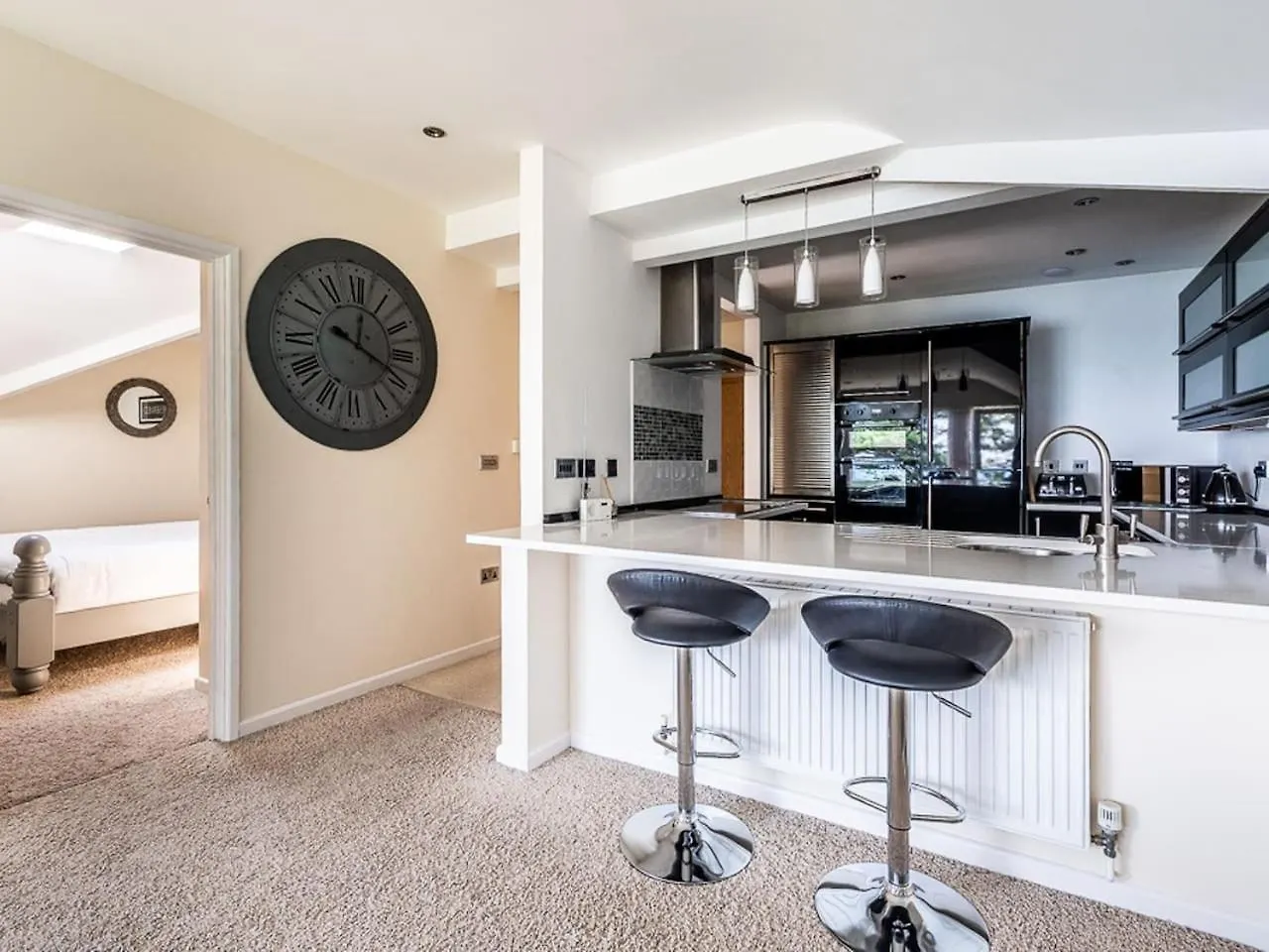 Stunning Apartment With Uninterrupted Views Exeter