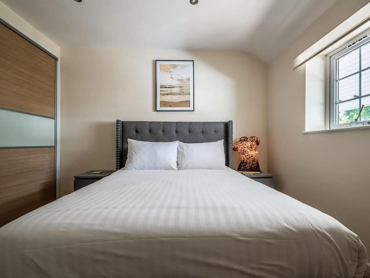 Stunning Apartment With Uninterrupted Views Exeter